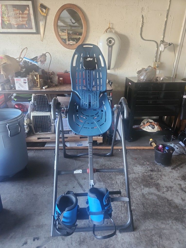 Hang Ups Teeter Chair