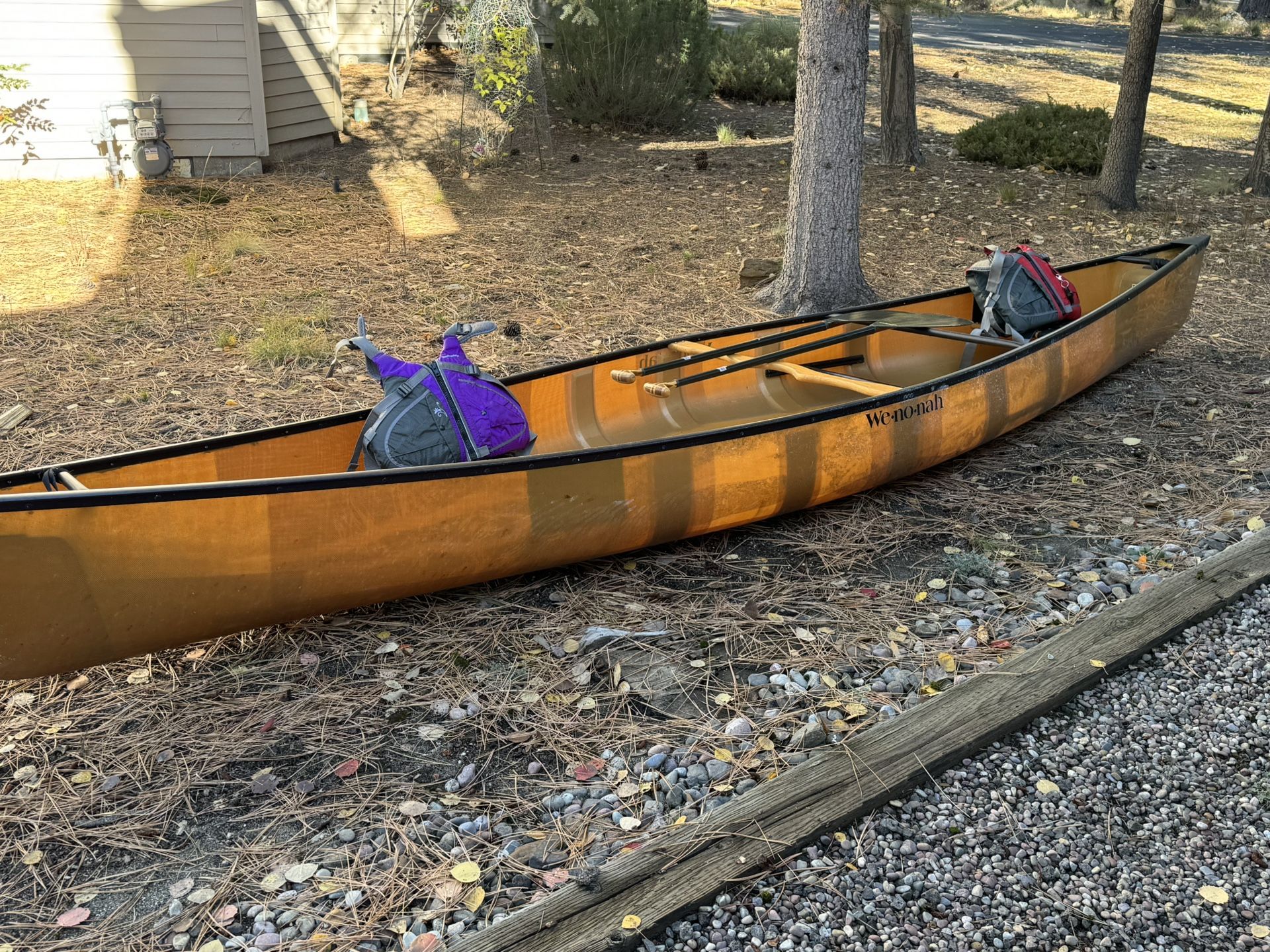 https://offerup.com/redirect/?o=V2Uubm8=.nah Kingfisher Canoe