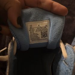 Jordan True Flight Boys' High Top Sneakers Blue White  Black  Athletic Size 6Y