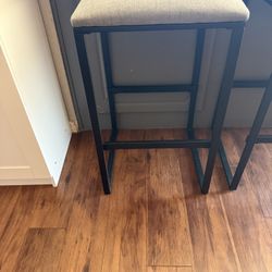 3 Bar Stools