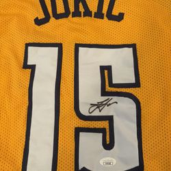 Nikola Jokic Signed Gold Denver Nuggets Jersey AUTO JSA Sticker Sz XL