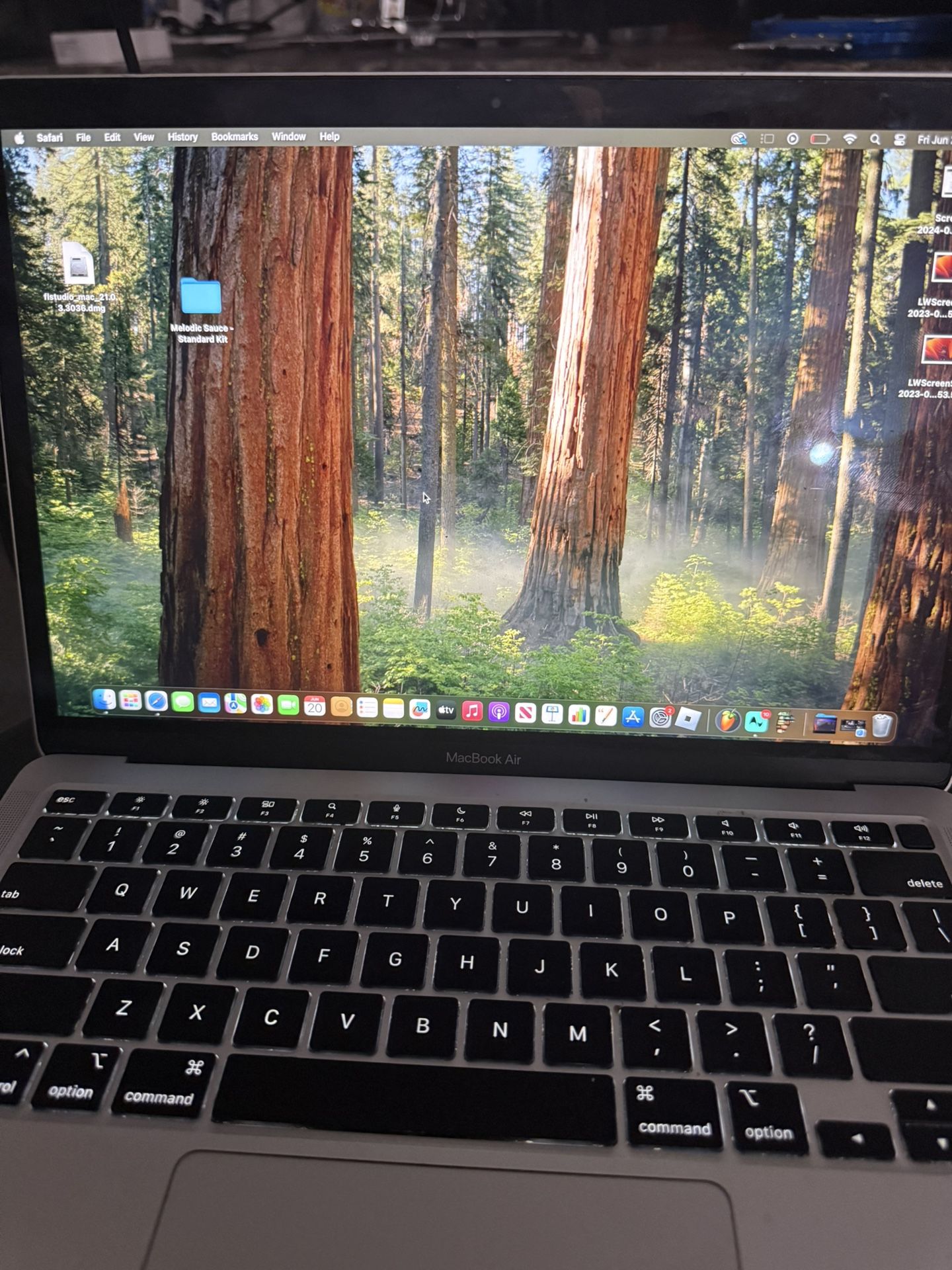 MacBook Air M1