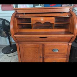 Roll Up Desk