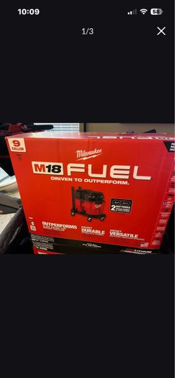 Milwaukee M18 Wet/Dry 9 Gallon Vacuum