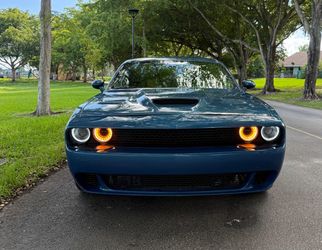 2022 challenger scat pack blue