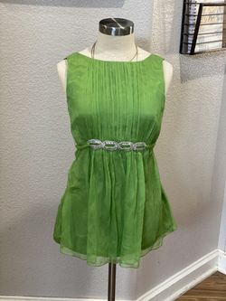 Tons of women’s tops