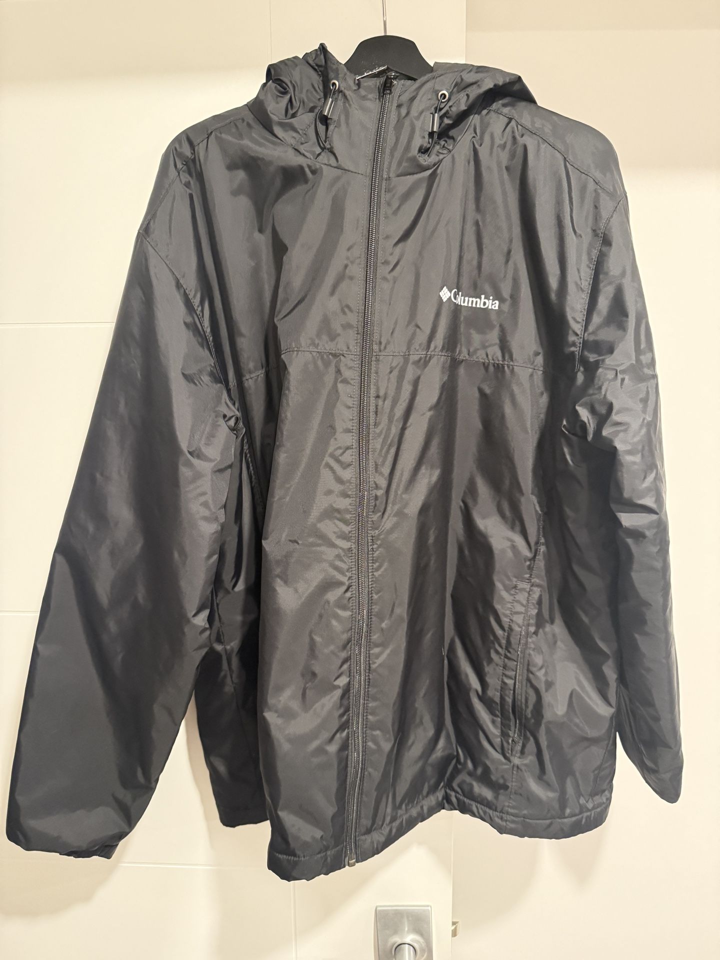 Columbia men rain jacket with hood size xl