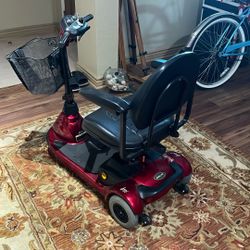 LYNX L-3 Scooter 