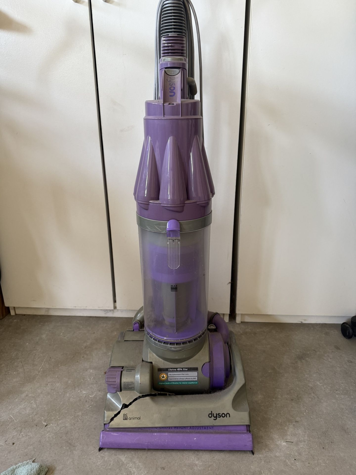 Dyson Vacuum Dc07