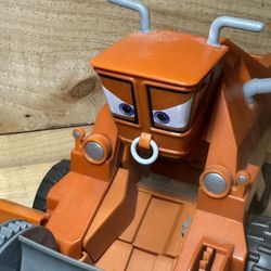 Disney Pixar Cars Chase & Change Frank The Combine Tractor 2015 w/BIN