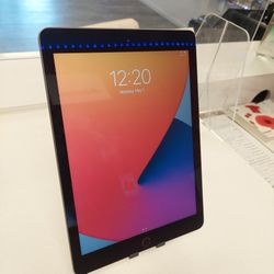 iPad 6th Generation 32GB (On Cash Deal Offer) 