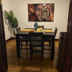 Dinning Room Set