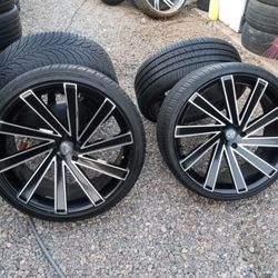 STAGGERD RIMS 295/30R22..255/30R22....5 LUGS FIT CHEVY CAMARO CHEVY S.10 CHEVY BLAYZER CHEVY CAMINO RANGE ROVER BMW 