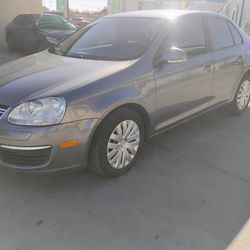 2010 Volkswagen Jetta 