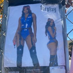 For Play  Costumes Xs