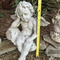 13.5"H Seated Angel