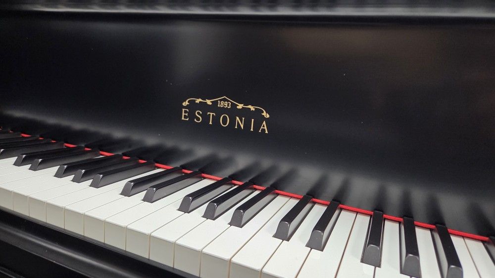 Estonia L190