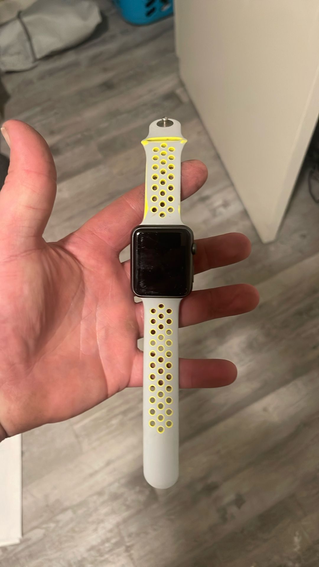 Apple Watch 7000 Series Read Description