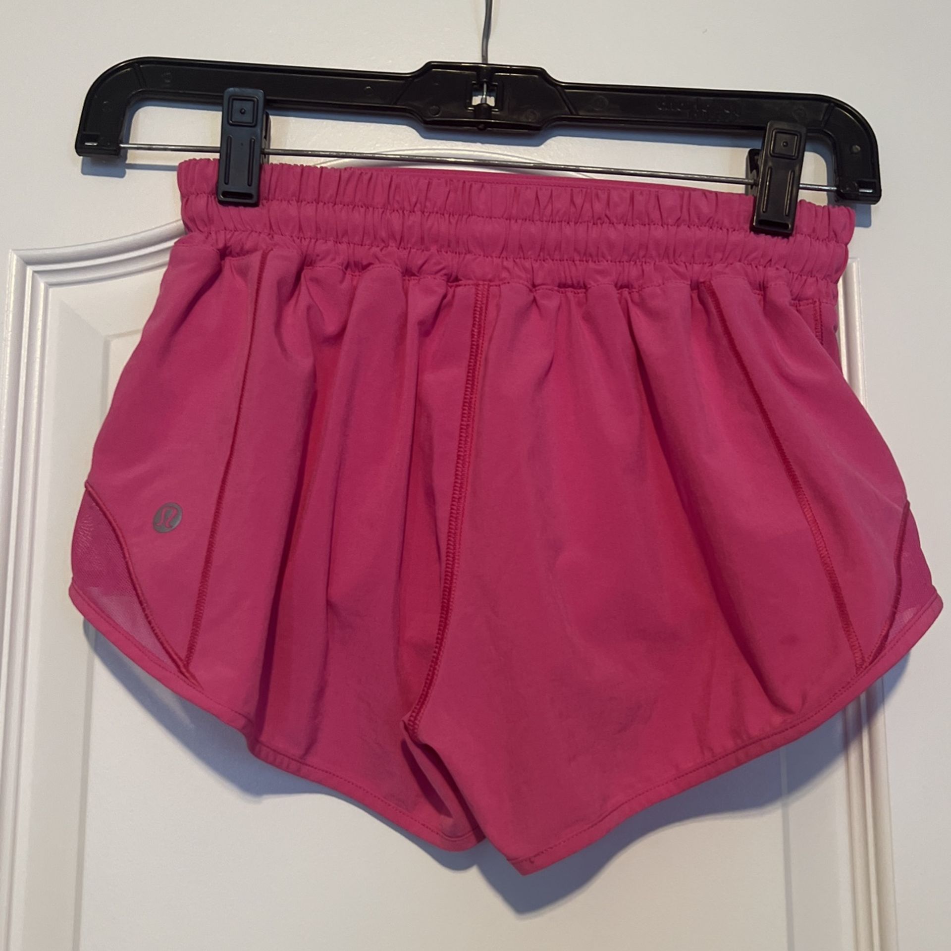 Lululemon Pink short
