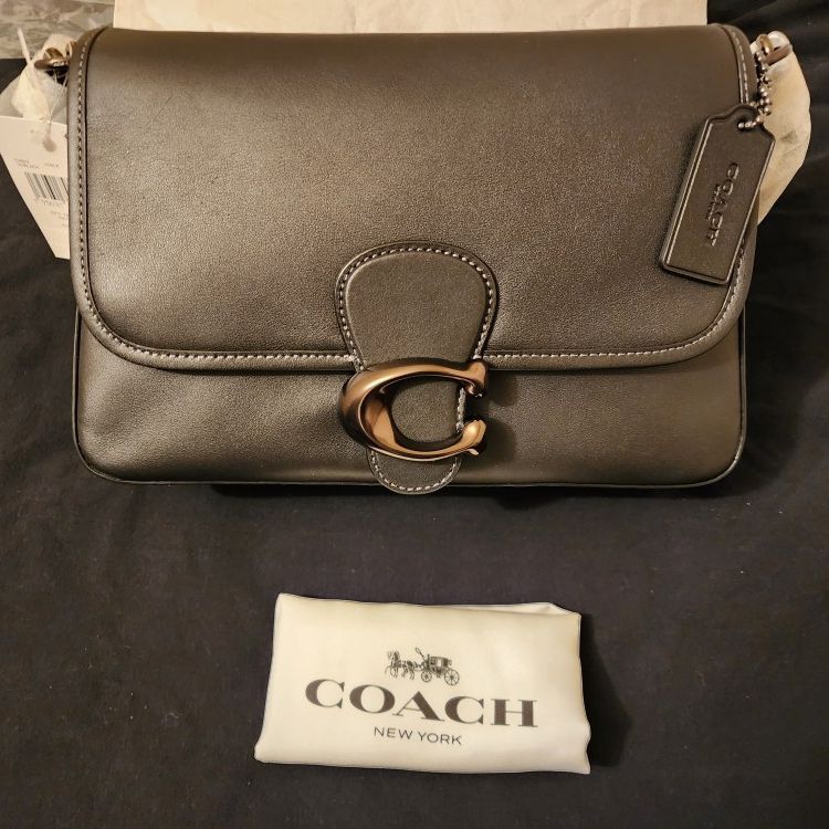 Coach Mini Edge Double Pouch Crossbody Colorblock Signature Canvas With  Striped NWT for Sale in Apex, NC - OfferUp