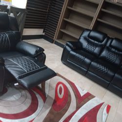 *Weekly Feature*---Santiago Attractive Black Leather Reclining 3 Piece Sets---Delivery And Easy Financing Available👏