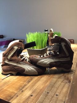 Puma boots