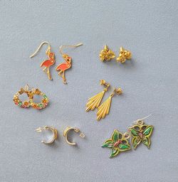 Lot of 6 Pairs of Earrings