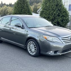 2012 Toyota Avalon 
