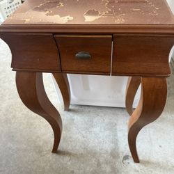 Table. Accent . Solid Wood 