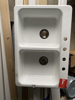 White Cast Iron Farm House Sink