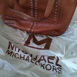 Michael Kor purse 