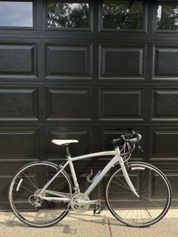 Raleigh Capri 3.0 Road Bike 