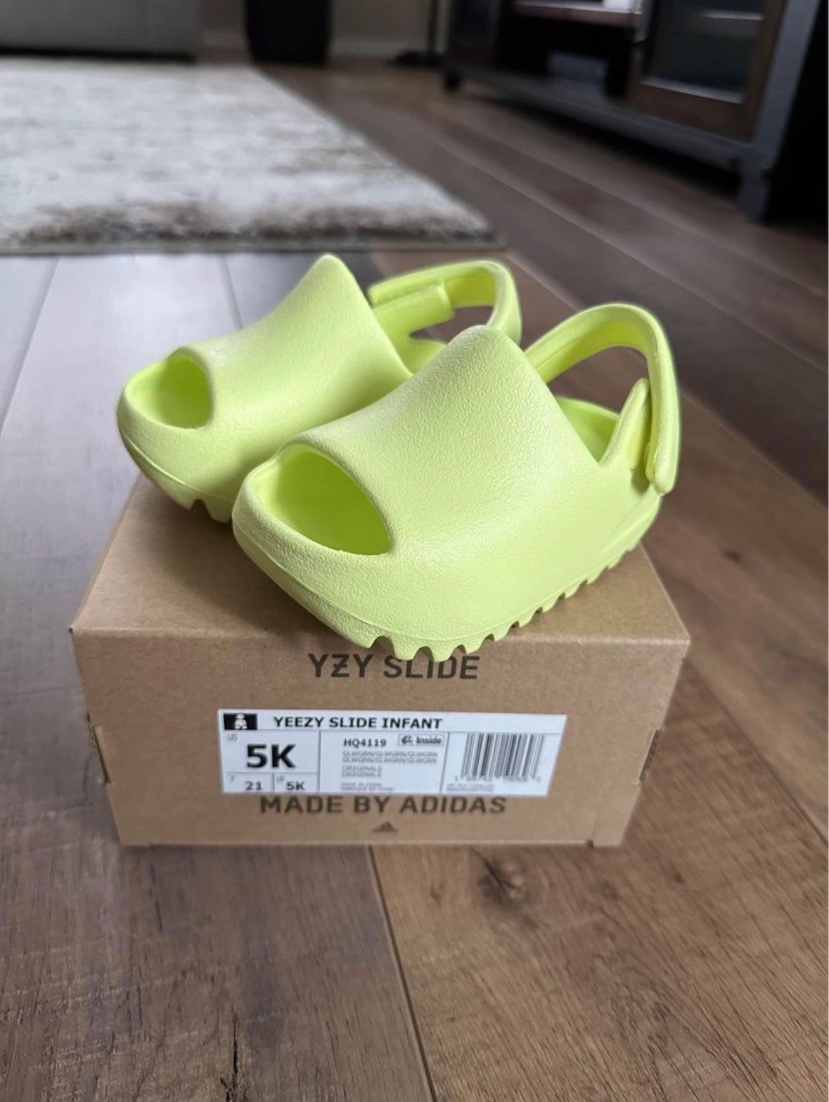 Yeezy Slide