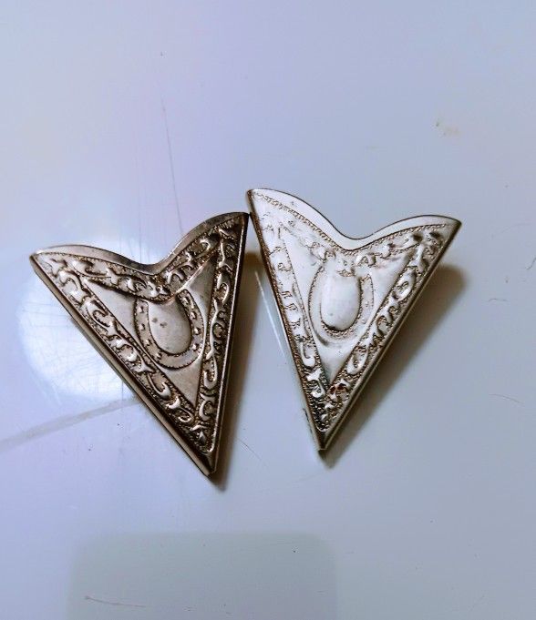 Unique Mens Horseshoe Collar Tips In Argentium Silver .935