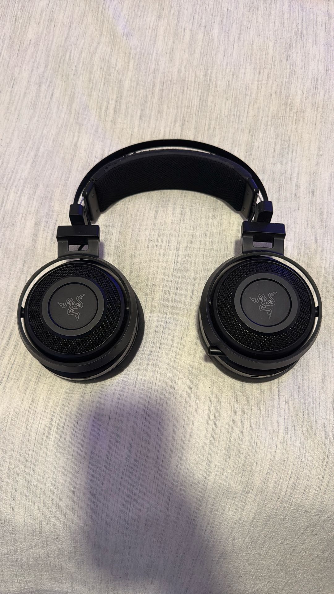 Razer Nari Wireless Gaming Headset