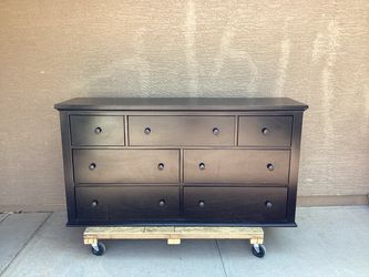 Black Dresser