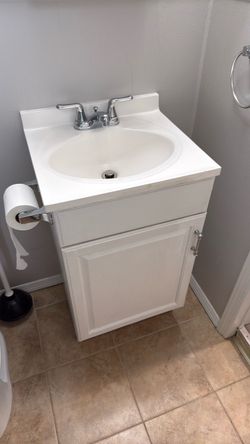 Bathroom vanity