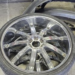 Tengo Dos Rines Cromados Ojo Solo Son Dos Las Llantas No Sirven