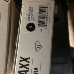 Saxx undercover brief size small.  Los 2 por 35 Dlls mire lo que cuestan