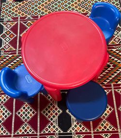 Little Tikes Kids Table & 3 Chairs