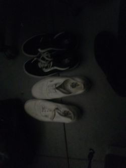 Two Pare Of Vans Great Condition Size7