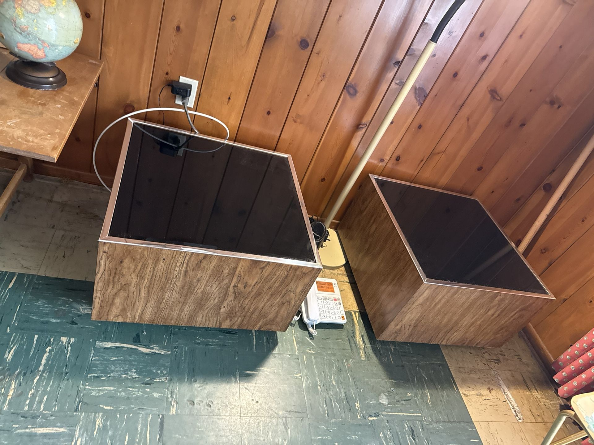 MID CENTURY very Cool Coffee Table And End Tables 