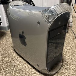 Old Power Mac Macintosh Computer