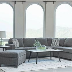 New Sectional In Box 🔥 Free Delivery 🔥 