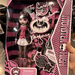 Signed 2024 Monster high Creepo Draculaura