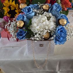 Flower arrangements for Valentines