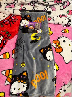 Hello Kitty Blanket