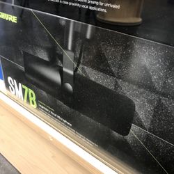 Shure SM7B Microphone