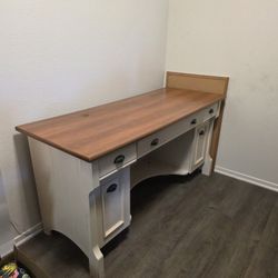 Beautiful Wood Desk