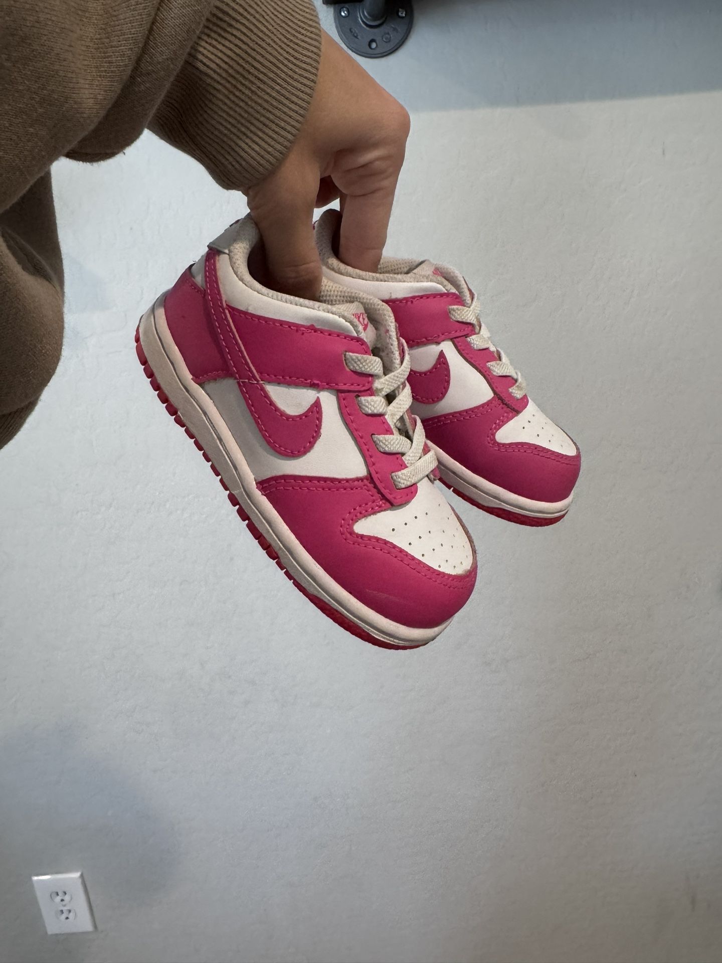 Toddler Nikes Size 8